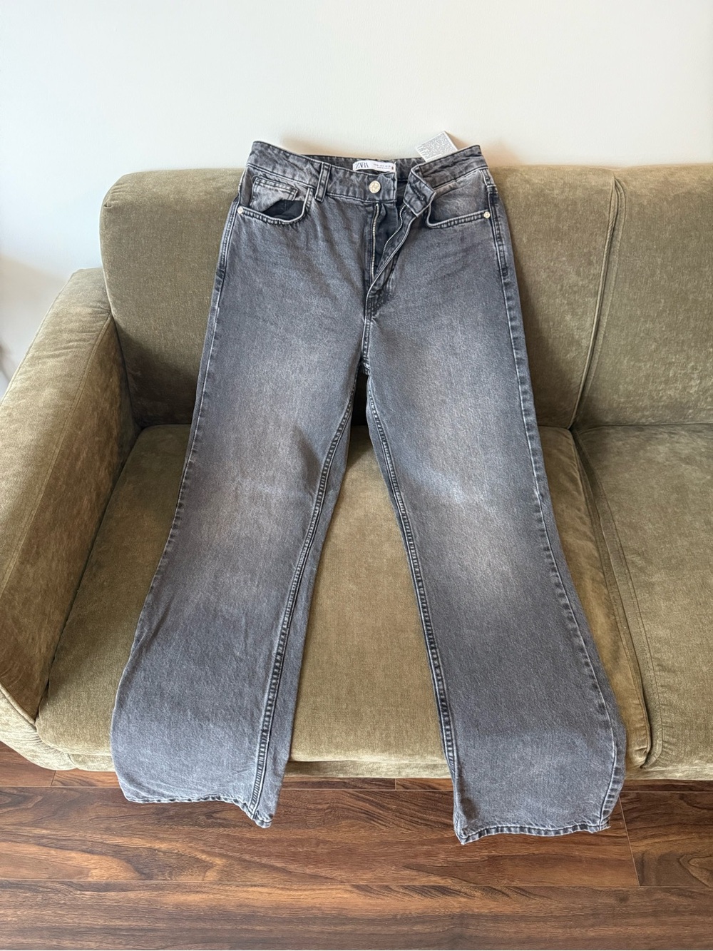Zara Gray Wash Wide Leg High Rise Jeans Size 6